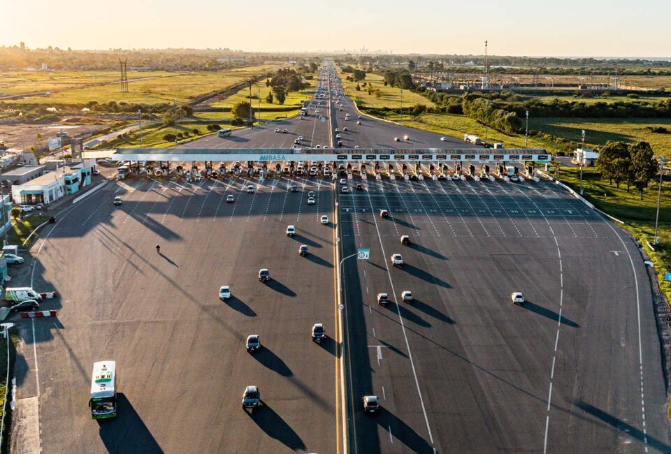 Todas las vías del peaje de Hudson ya cuentan con la opción de TELEPASE