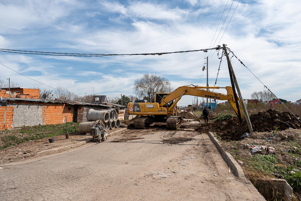 Comenzaron los trabajos para unir el distribuidor con la avenida 520 de La Plata